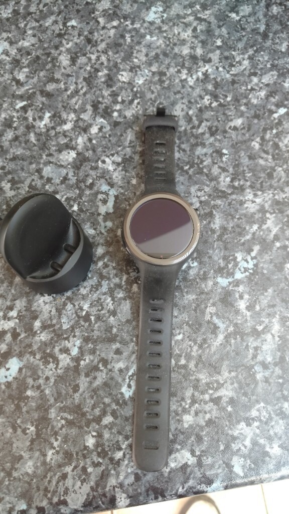 smartwatch for moto z force